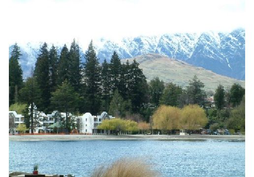 view from queenstown: 